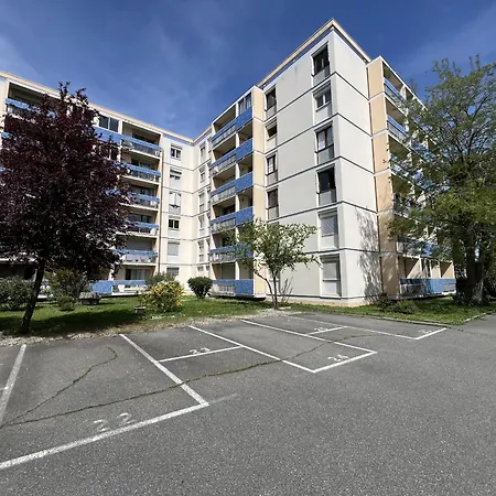 Le Spacieux -6p- Centre Parking Metro Apartment
